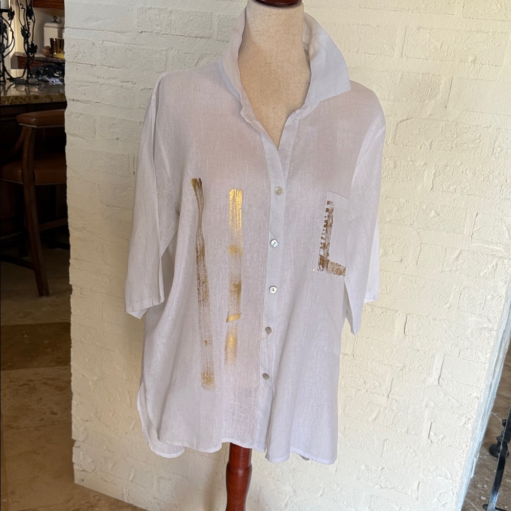 Tempo Paris White Linen Shirt with Gold Details